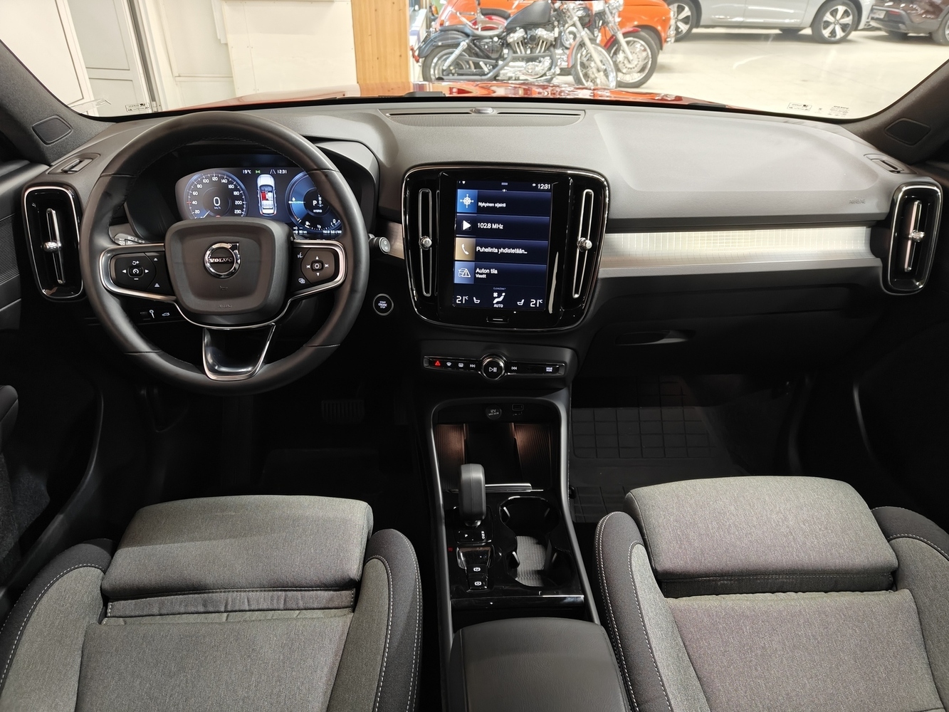 Volvo XC40 vaihtoauto