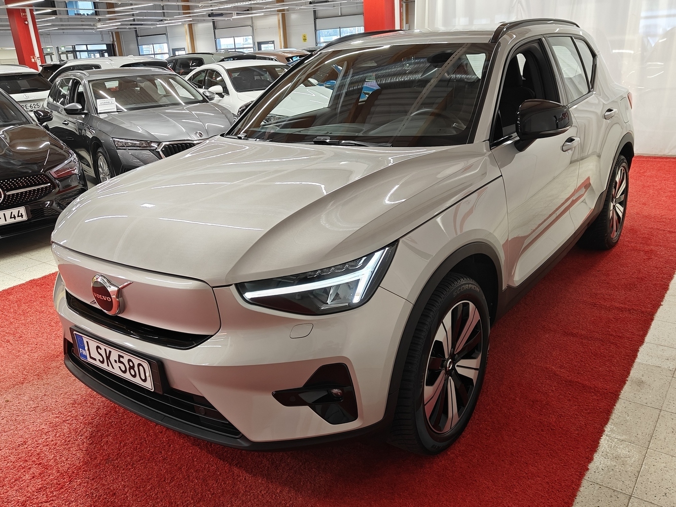 Volvo XC40 vaihtoauto