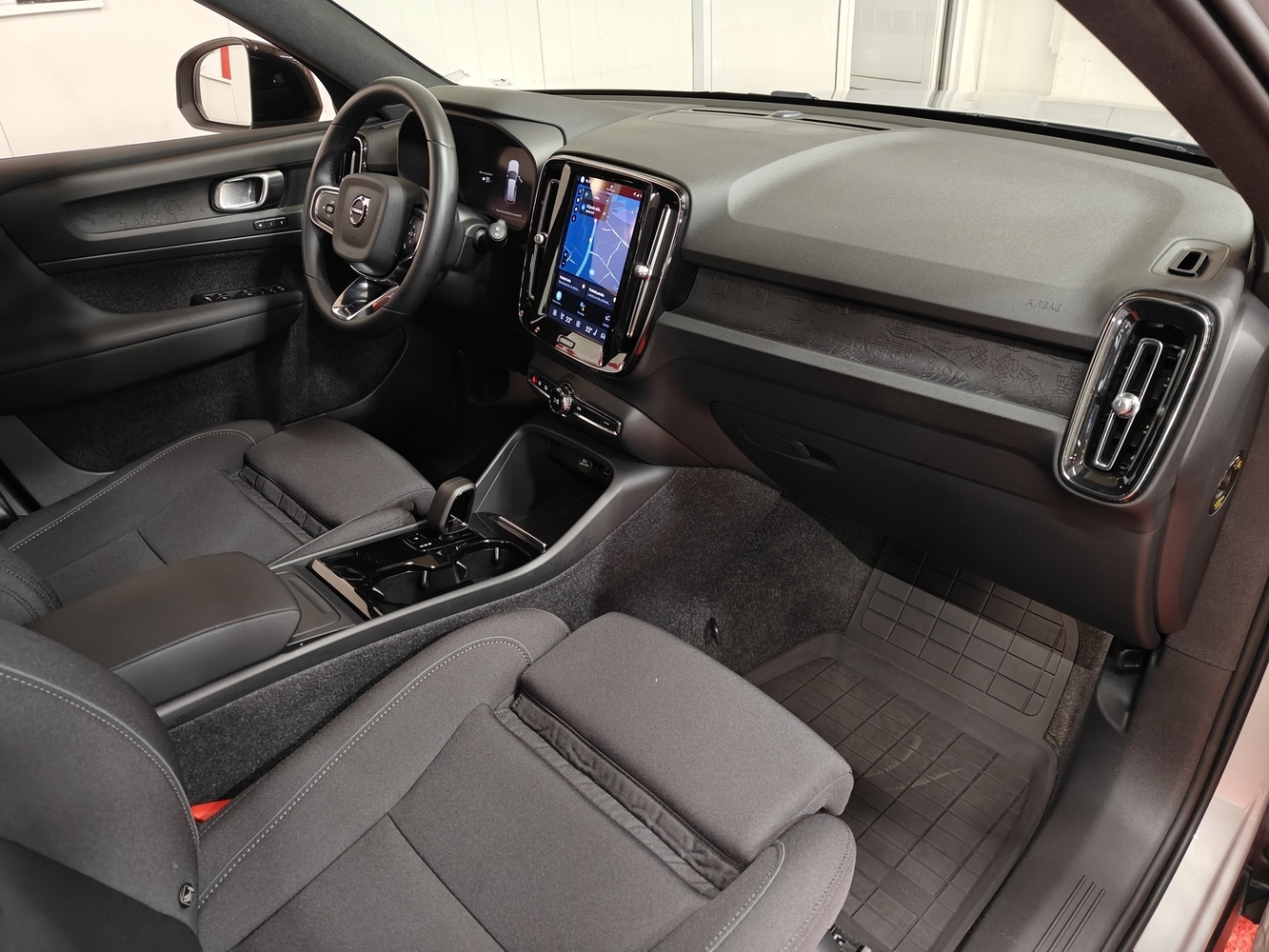 Volvo XC40 vaihtoauto
