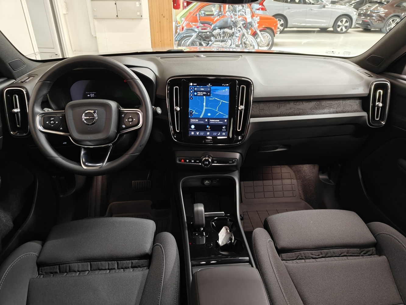 Volvo XC40 vaihtoauto