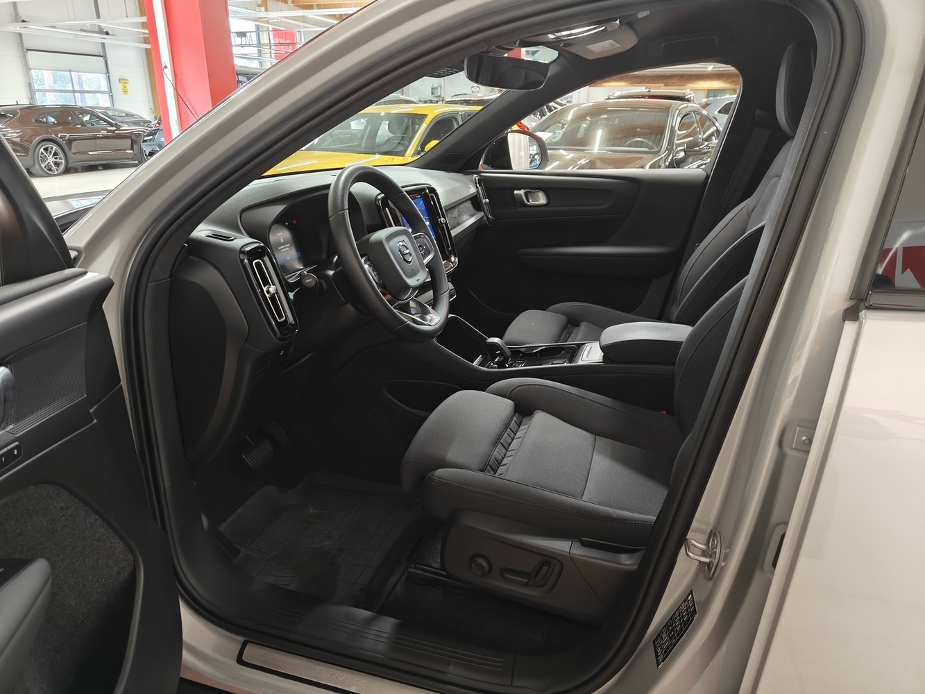 Volvo XC40 vaihtoauto