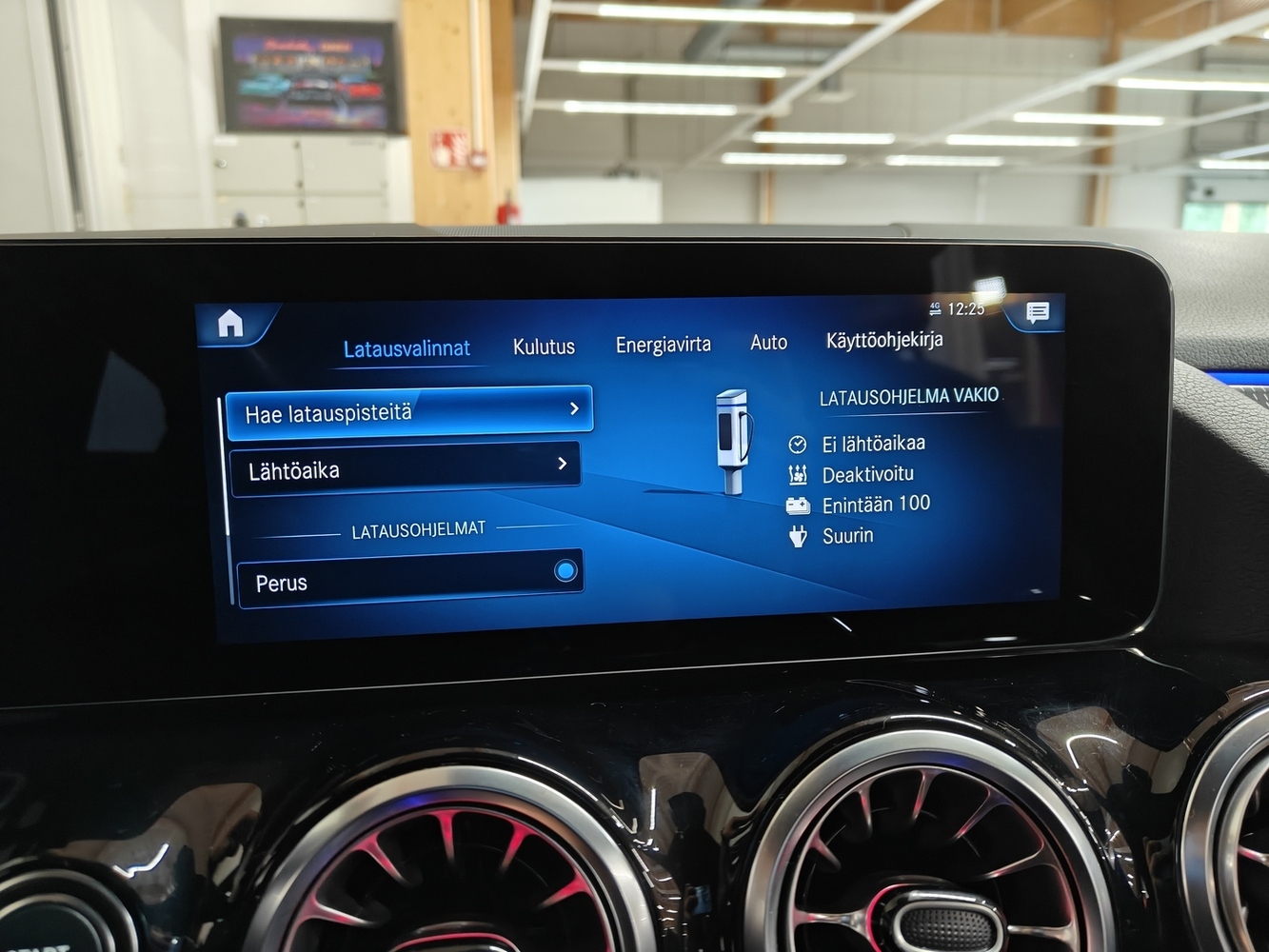 Mercedes-Benz EQA vaihtoauto