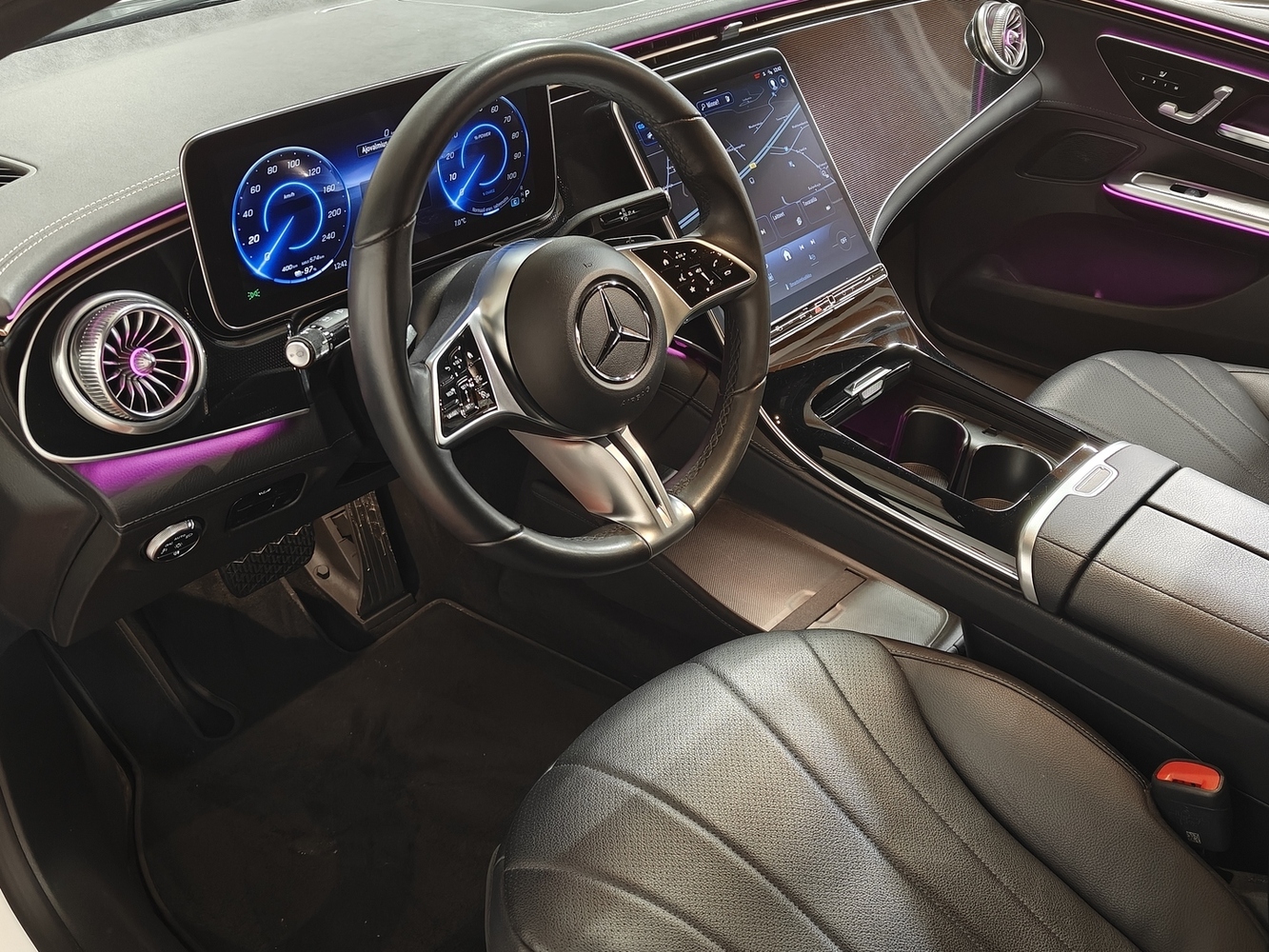 Mercedes-Benz EQE vaihtoauto