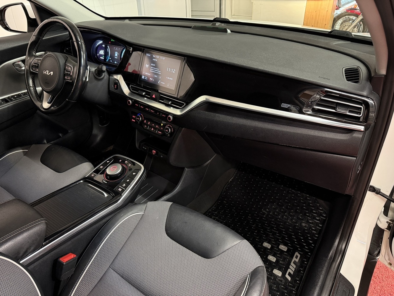 Kia Niro vaihtoauto