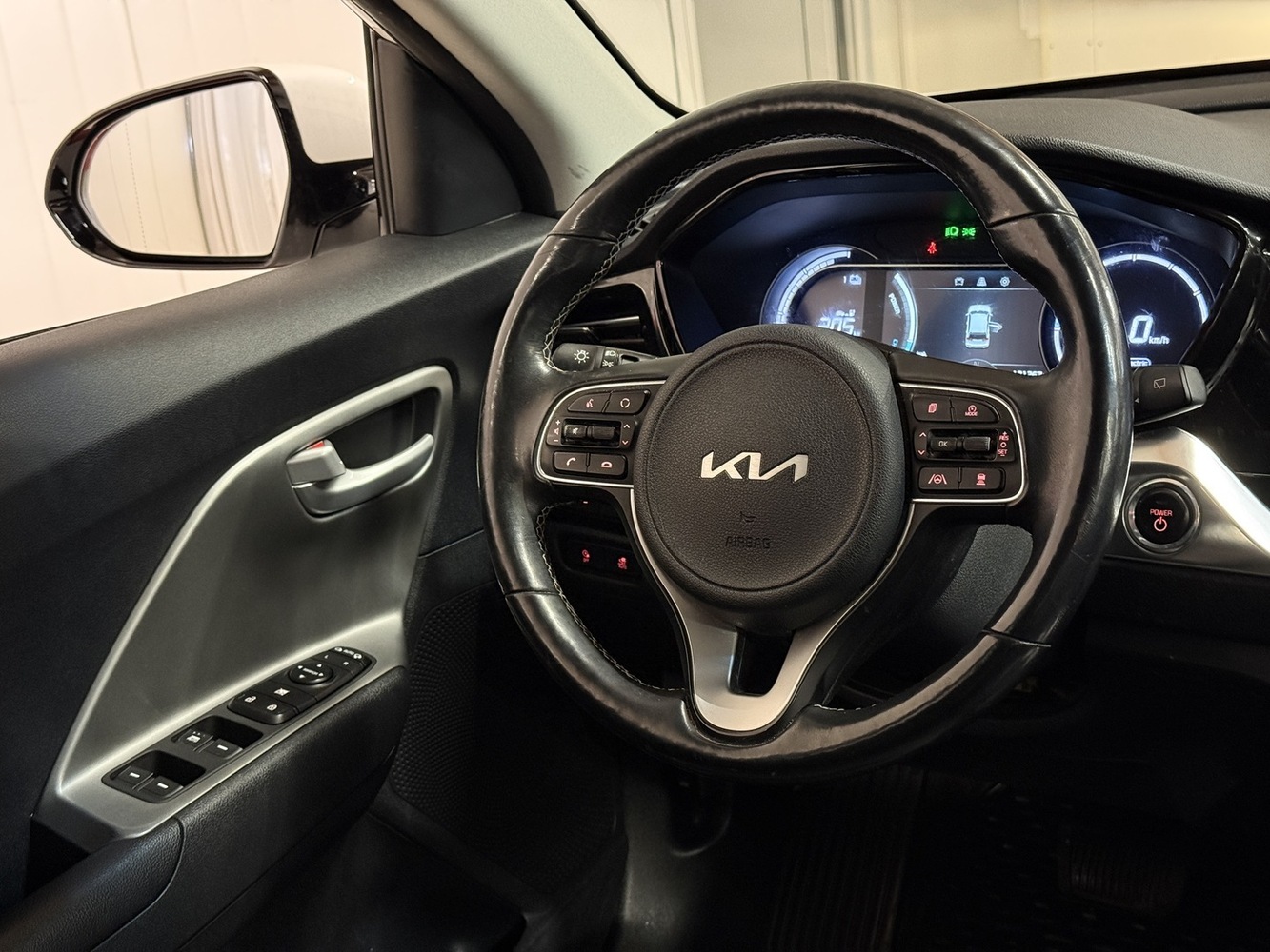 Kia Niro vaihtoauto