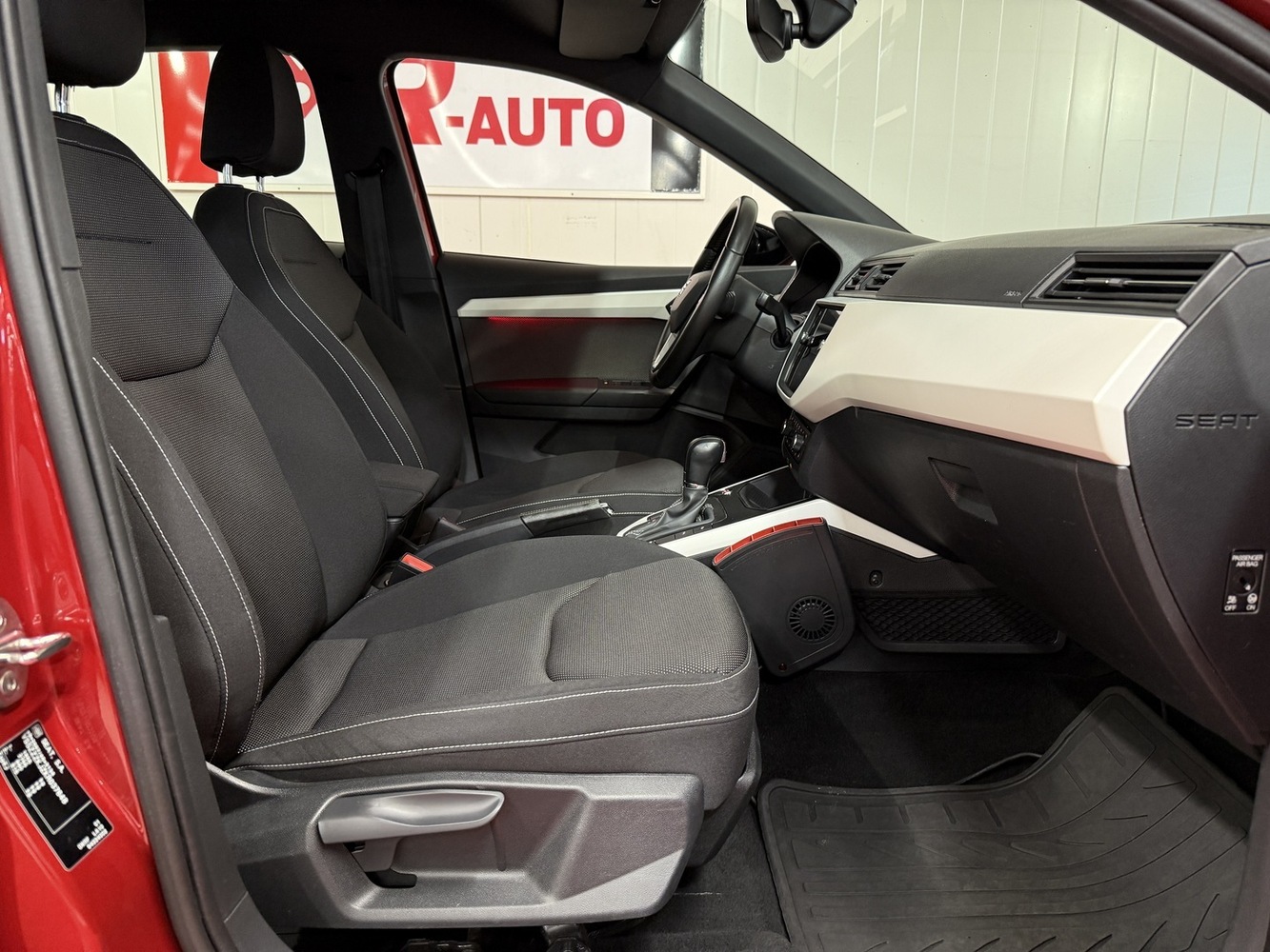 SEAT Arona vaihtoauto