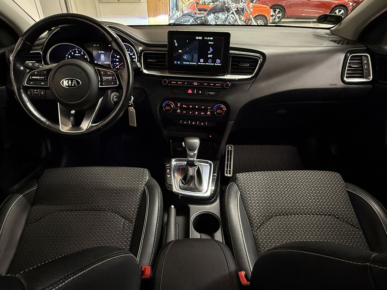 Kia Ceed vaihtoauto