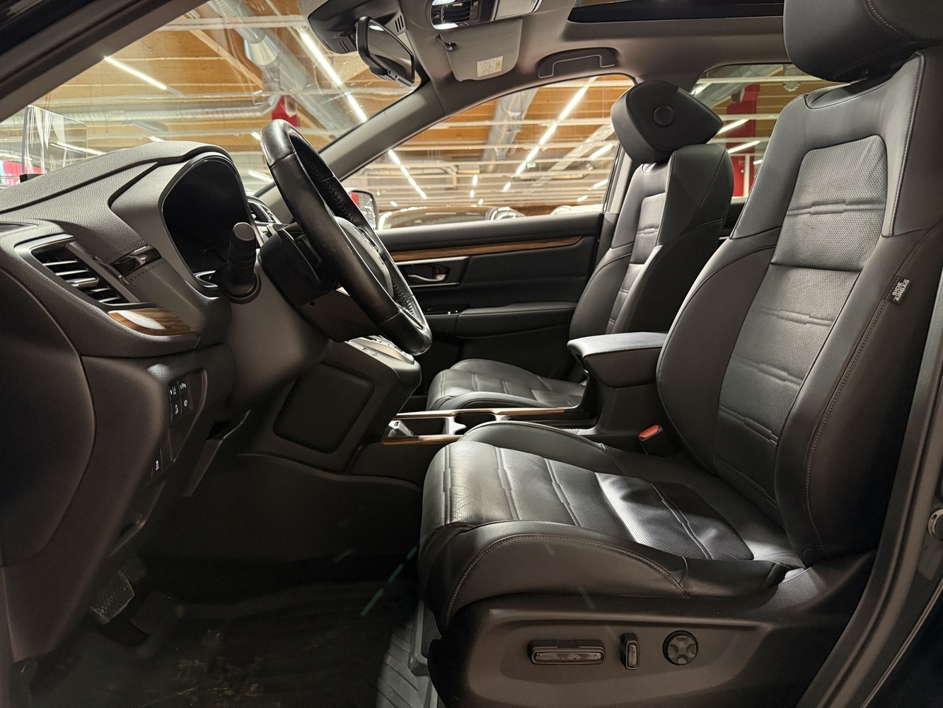 Honda CR-V vaihtoauto