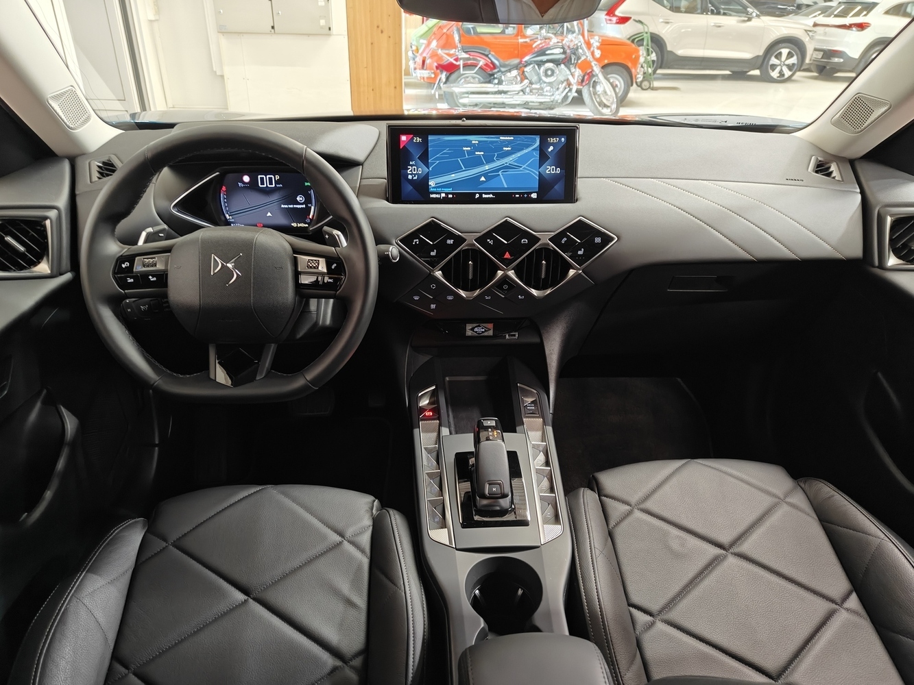 DS 3 Crossback vaihtoauto