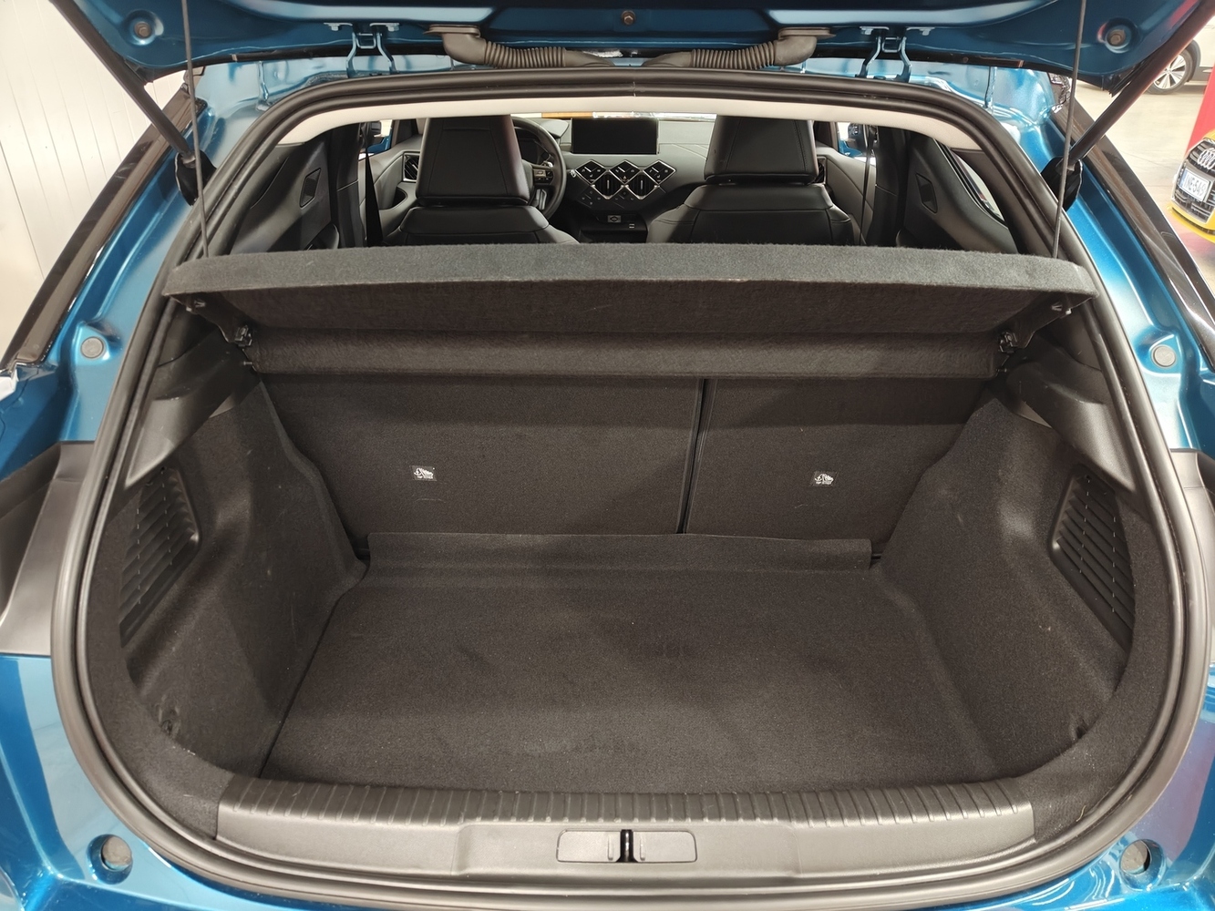 DS 3 Crossback vaihtoauto