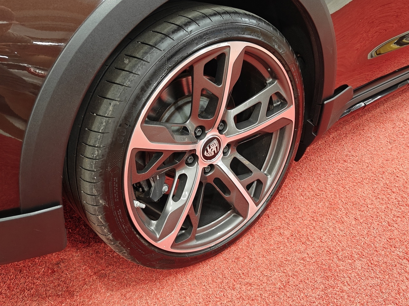 Porsche Taycan vaihtoauto