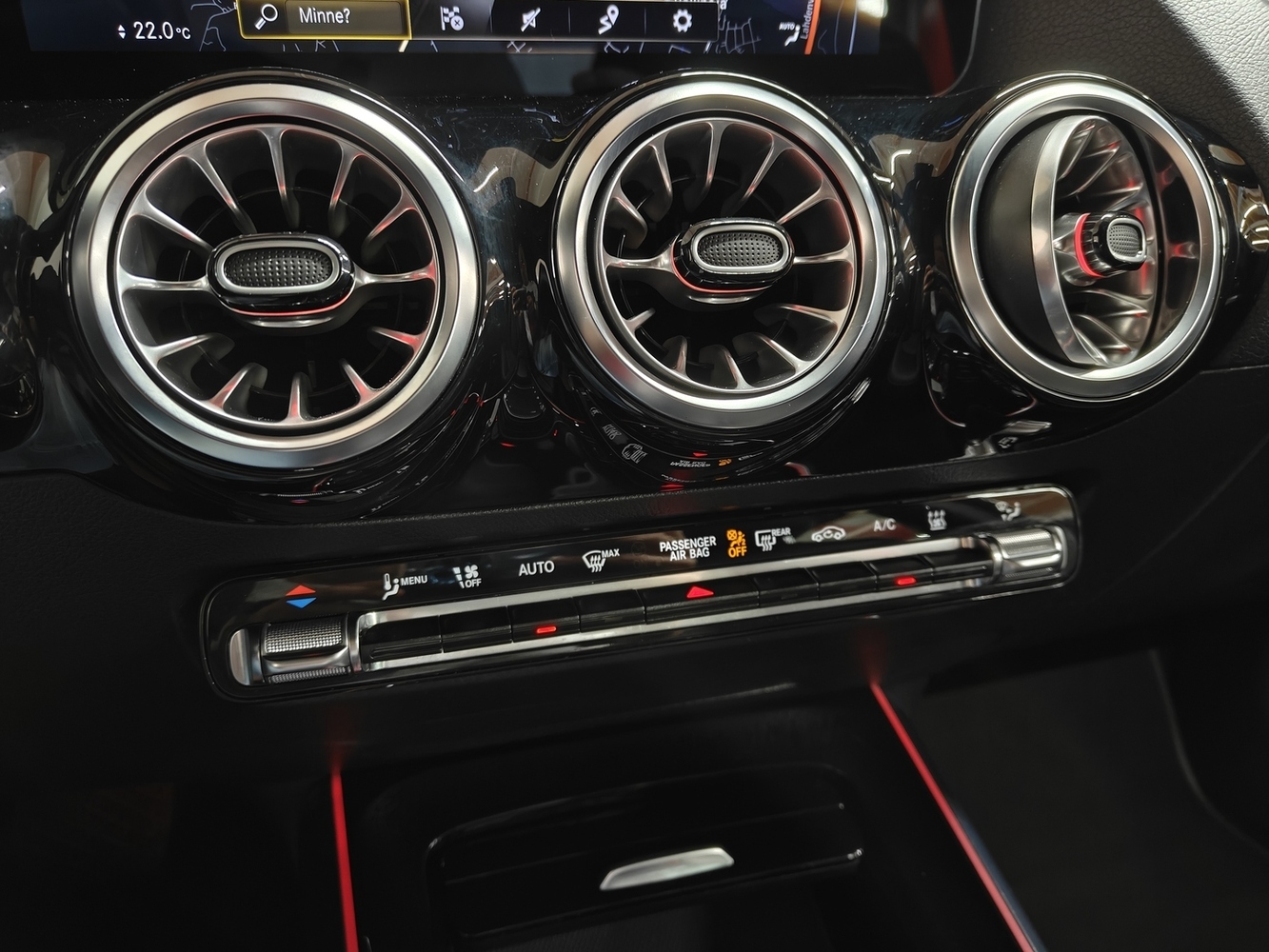 Mercedes-Benz EQA vaihtoauto