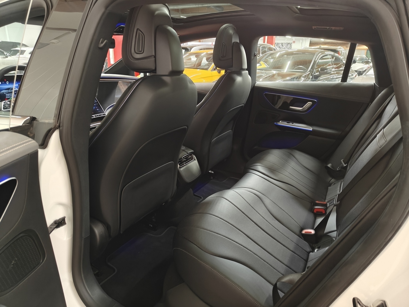 Mercedes-Benz EQE vaihtoauto