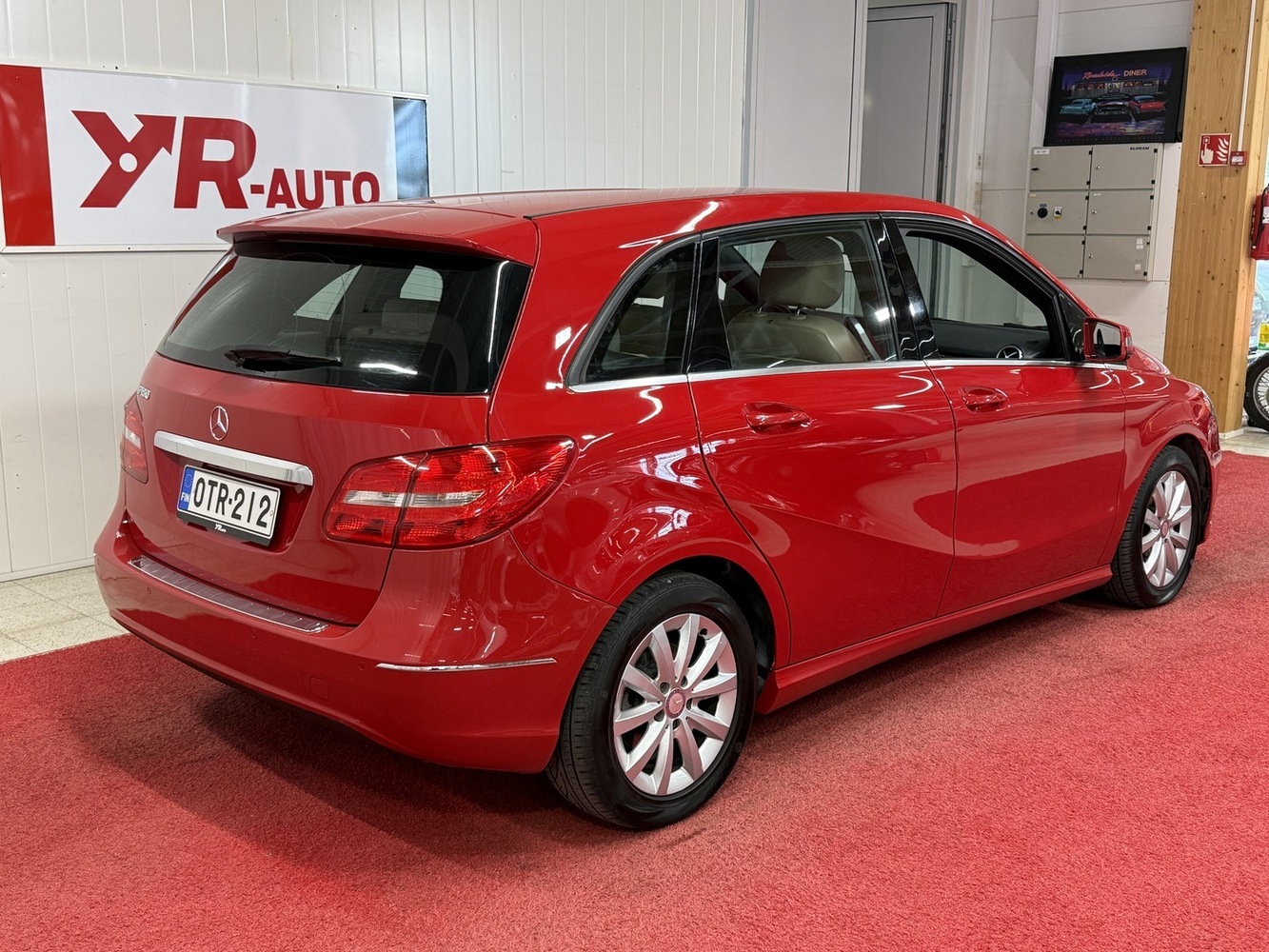 Mercedes-Benz B vaihtoauto