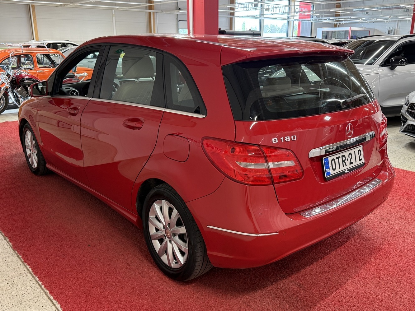 Mercedes-Benz B vaihtoauto