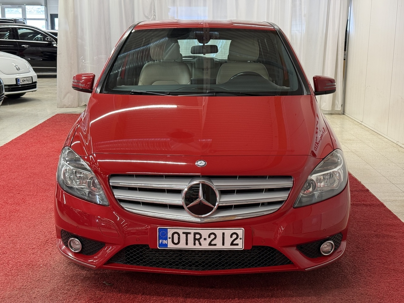 Mercedes-Benz B vaihtoauto