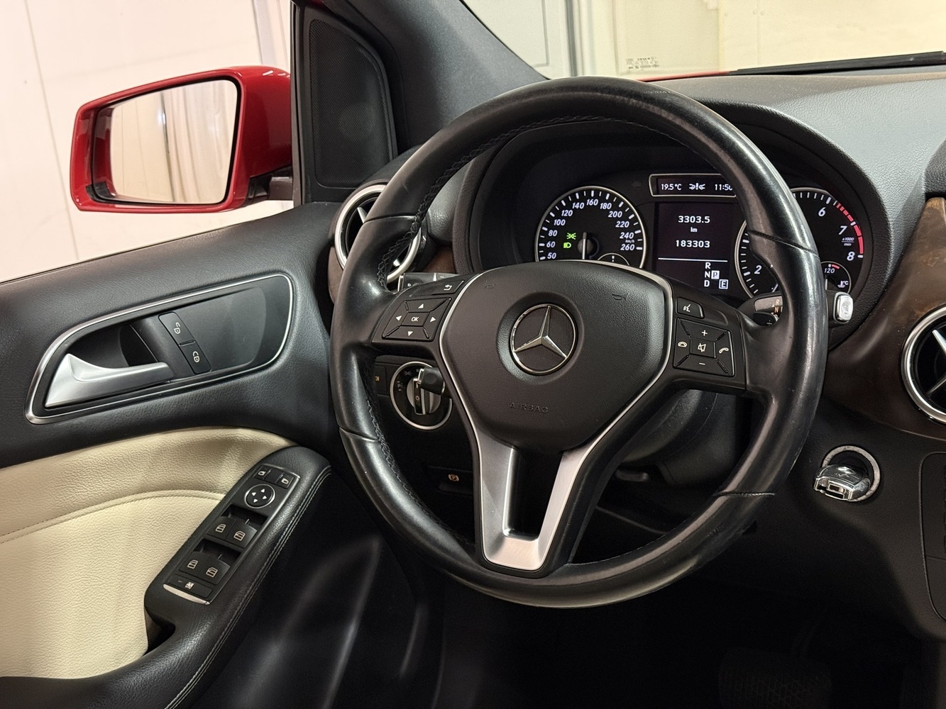 Mercedes-Benz B vaihtoauto