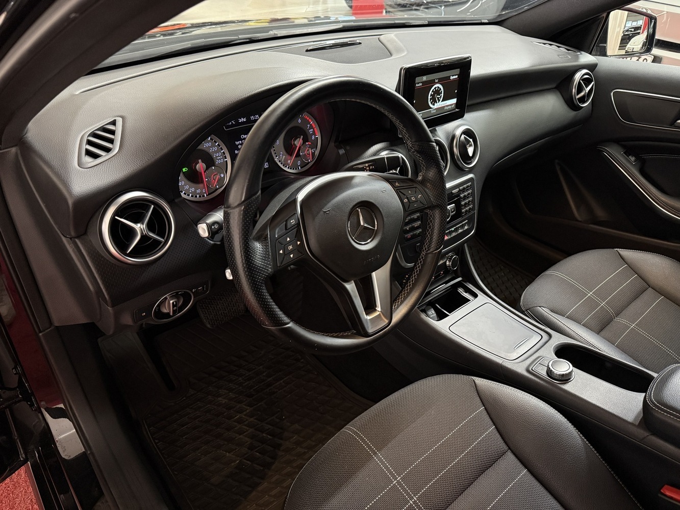 Mercedes-Benz A vaihtoauto