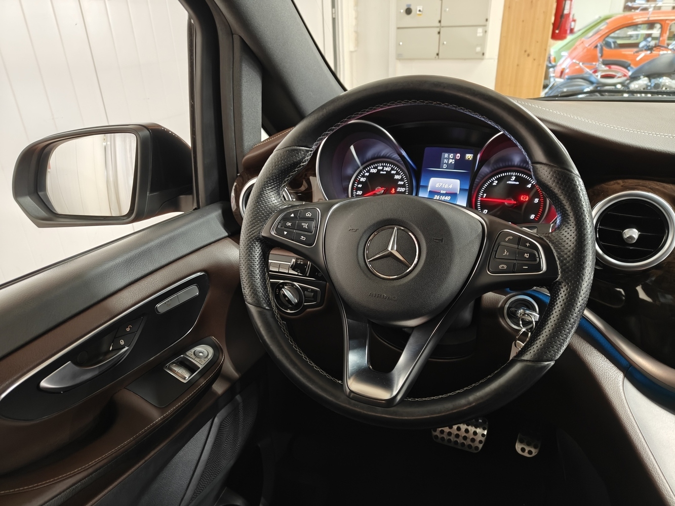 Mercedes-Benz V vaihtoauto