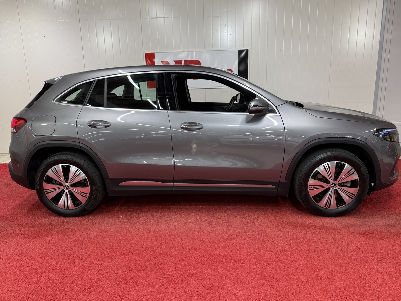 Mercedes-Benz EQA vaihtoauto