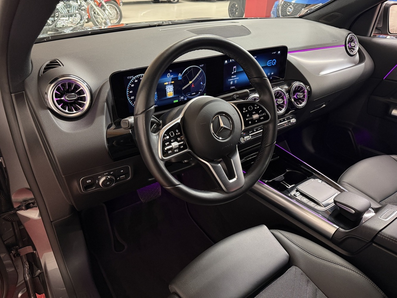 Mercedes-Benz EQA vaihtoauto