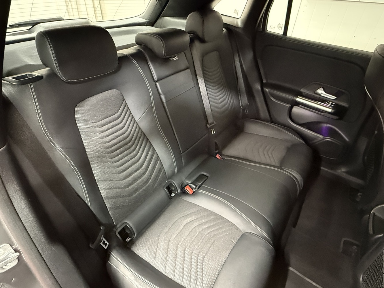 Mercedes-Benz EQA vaihtoauto