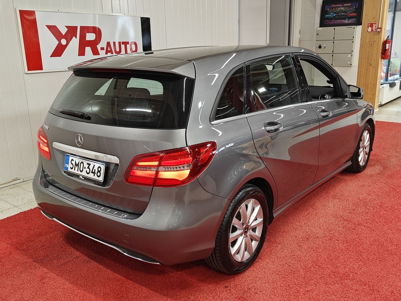 Mercedes-Benz B vaihtoauto