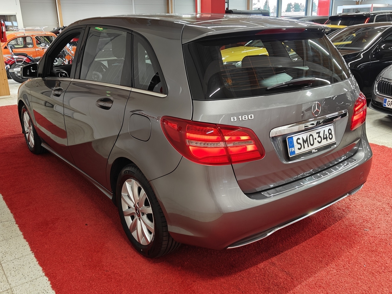 Mercedes-Benz B vaihtoauto