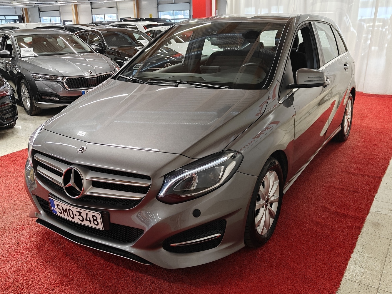 Mercedes-Benz B vaihtoauto