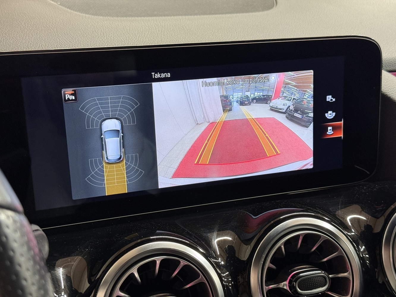 Mercedes-Benz GLA vaihtoauto