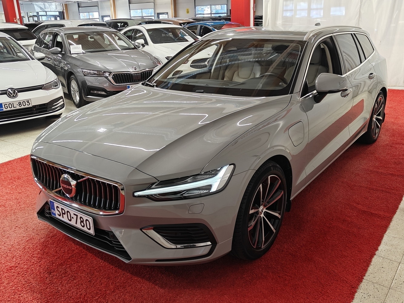 Volvo V60 vaihtoauto