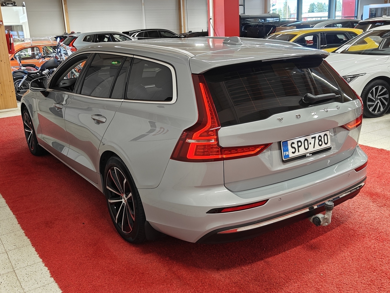 Volvo V60 vaihtoauto