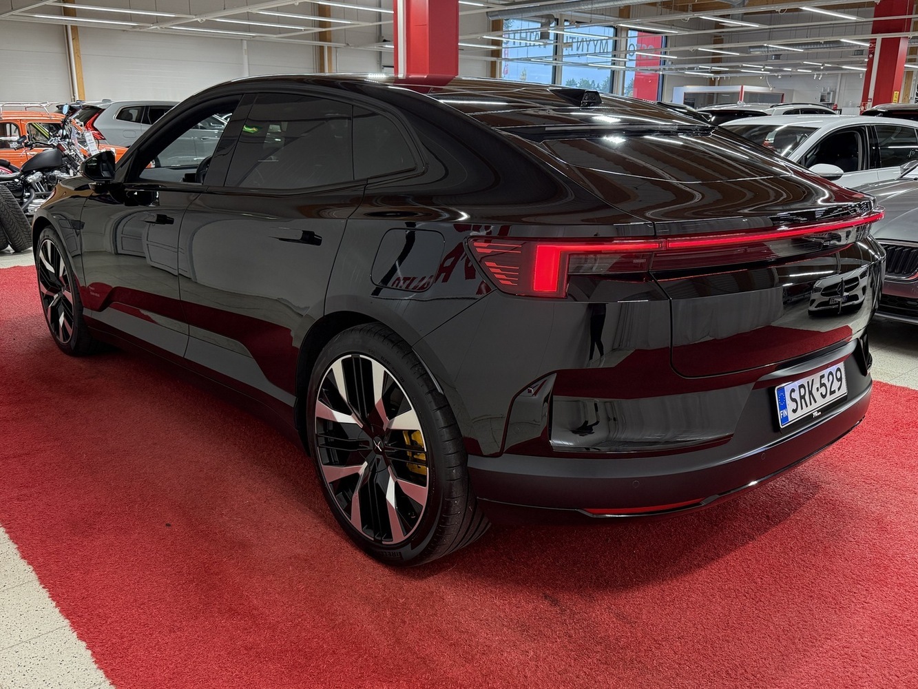 Polestar 4 vaihtoauto
