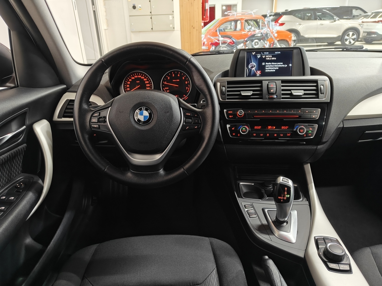 BMW 118 vaihtoauto