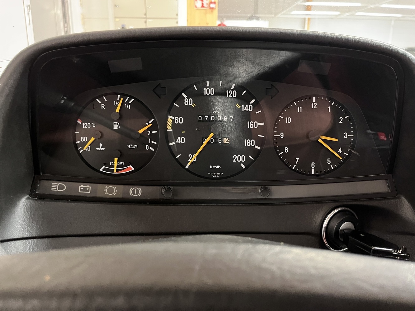 Mercedes-Benz 200 vaihtoauto