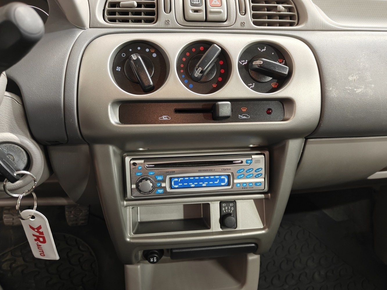 Nissan Micra vaihtoauto