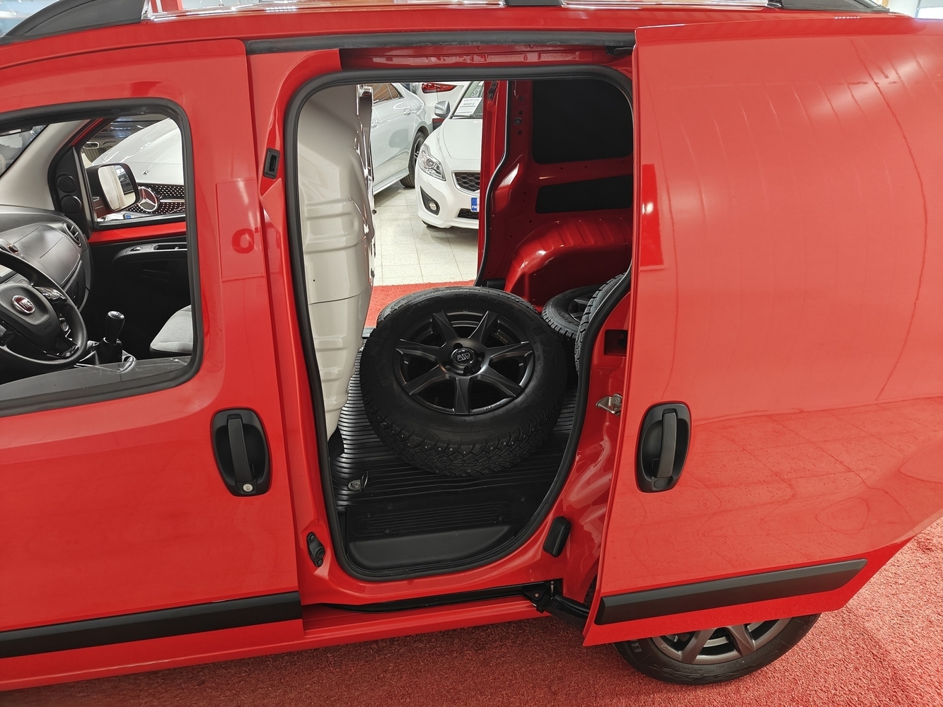 Fiat Fiorino vaihtoauto