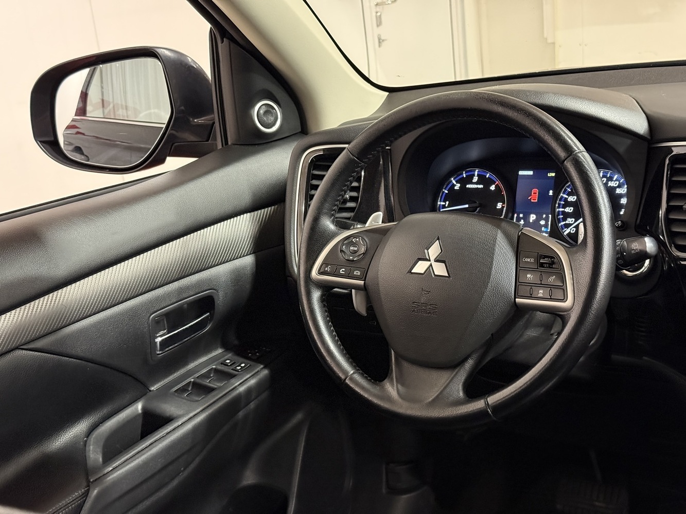 Mitsubishi Outlander vaihtoauto