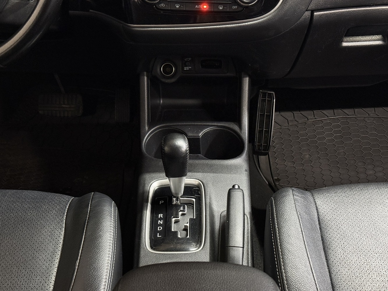 Mitsubishi Outlander vaihtoauto