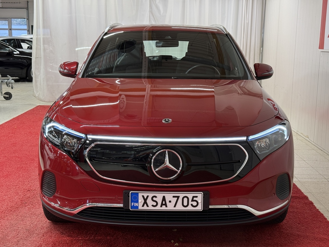 Mercedes-Benz EQA vaihtoauto