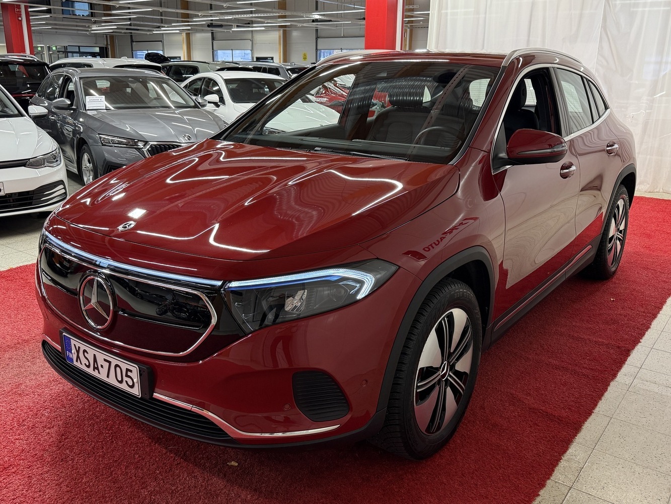 Mercedes-Benz EQA vaihtoauto