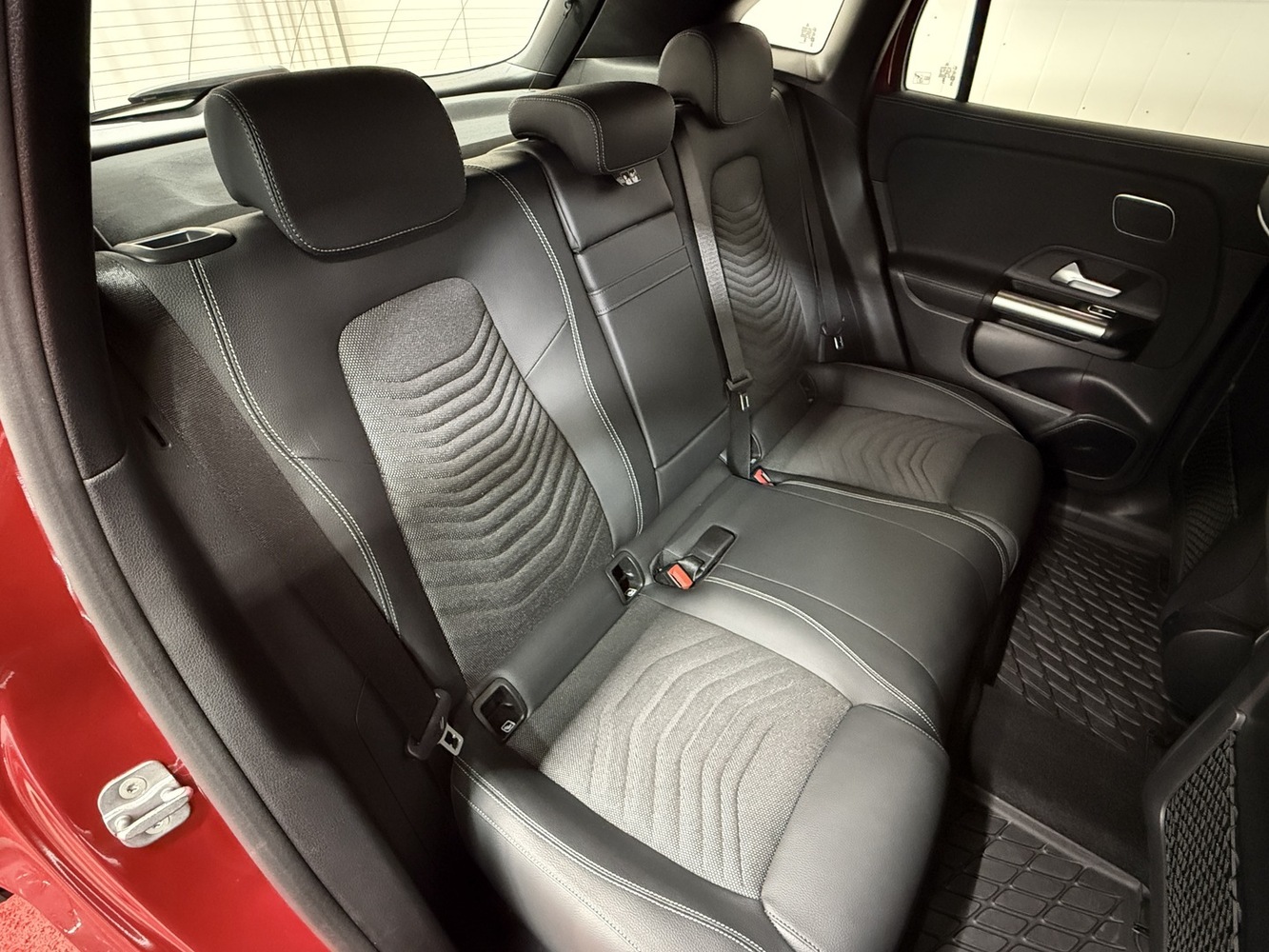 Mercedes-Benz EQA vaihtoauto