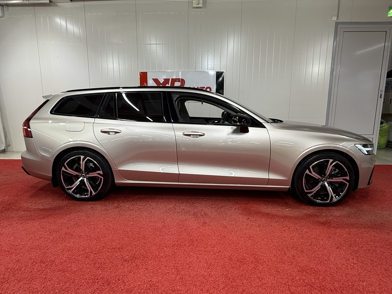 Volvo V60 vaihtoauto