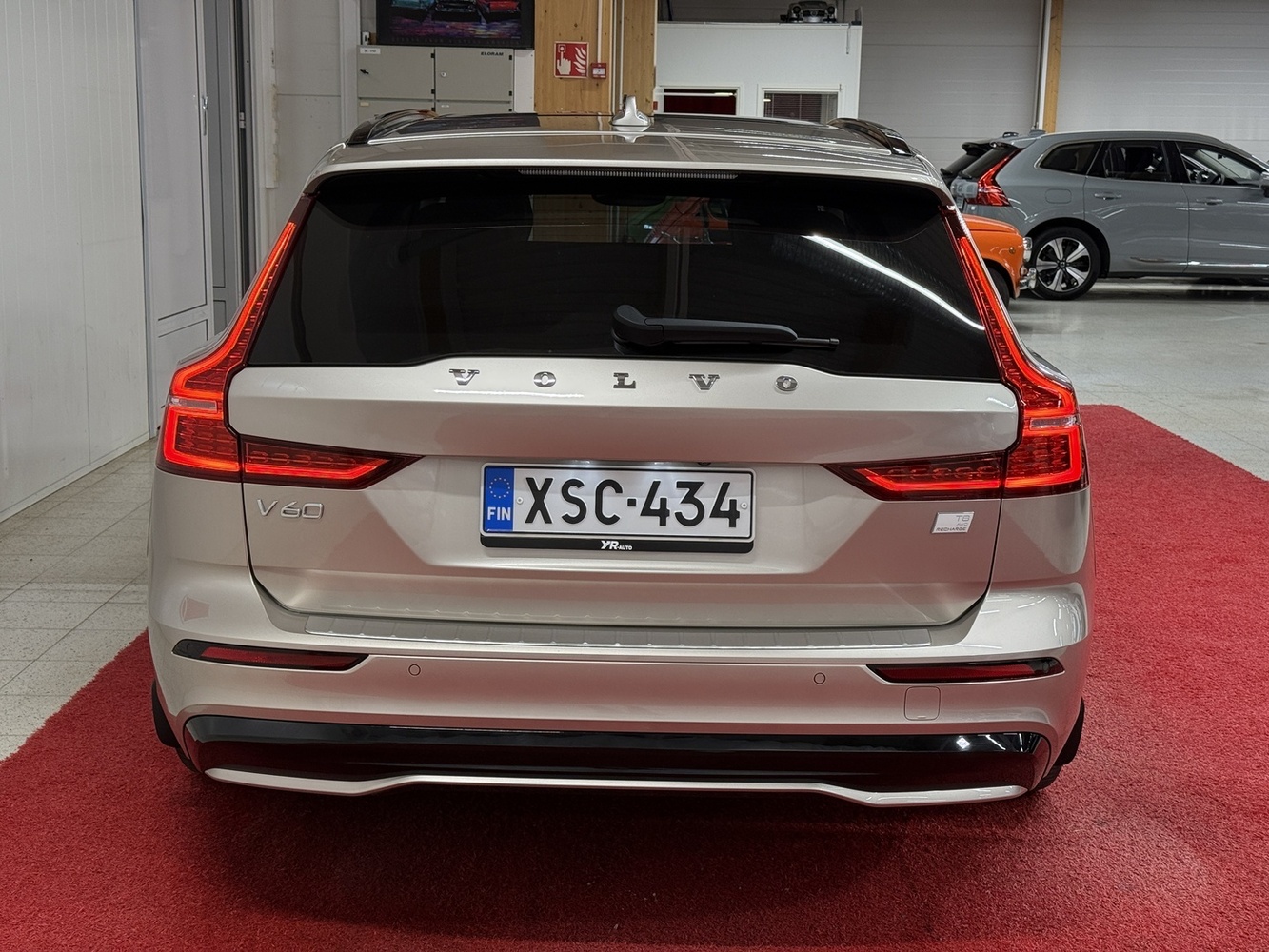 Volvo V60 vaihtoauto