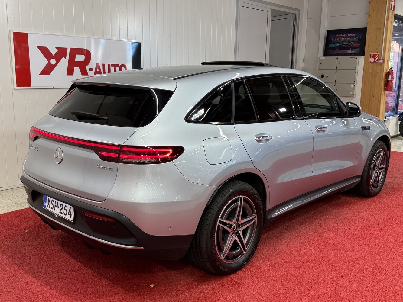 Mercedes-Benz EQC vaihtoauto