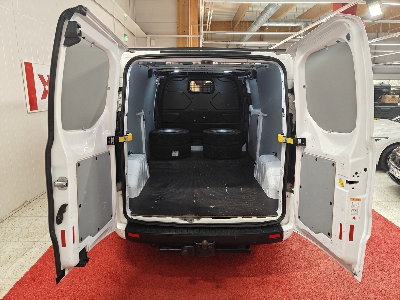 Ford Transit Custom vaihtoauto