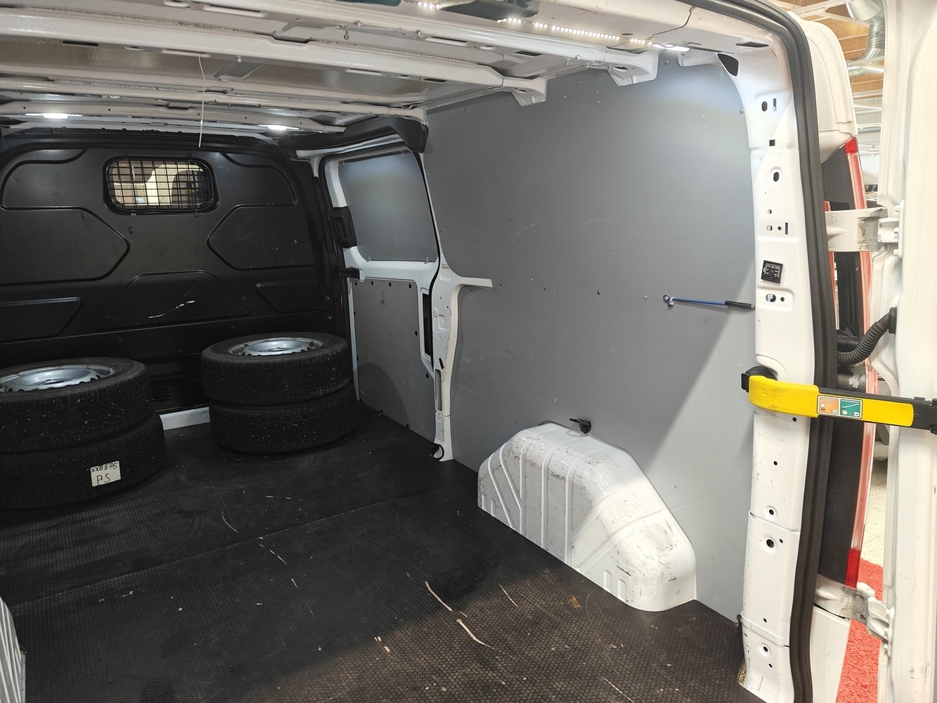 Ford Transit Custom vaihtoauto
