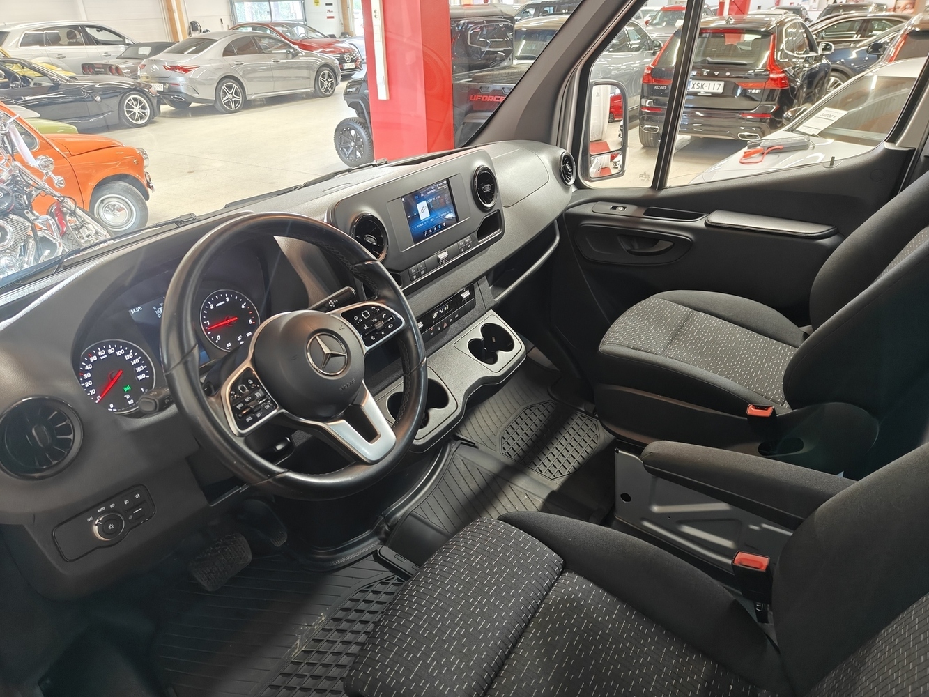 Mercedes-Benz Sprinter vaihtoauto