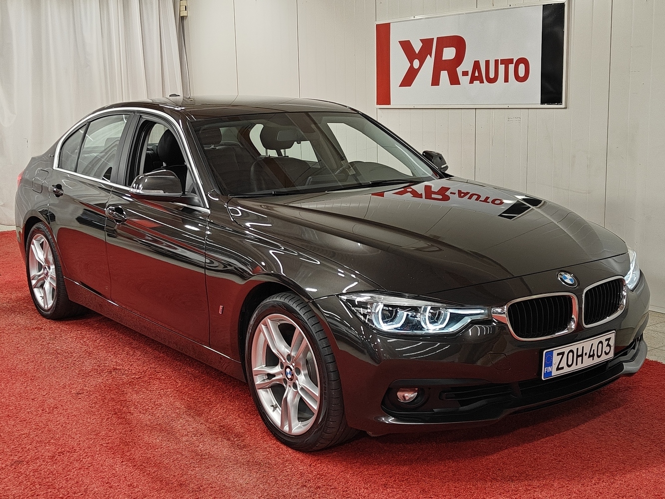 BMW 330 vaihtoauto