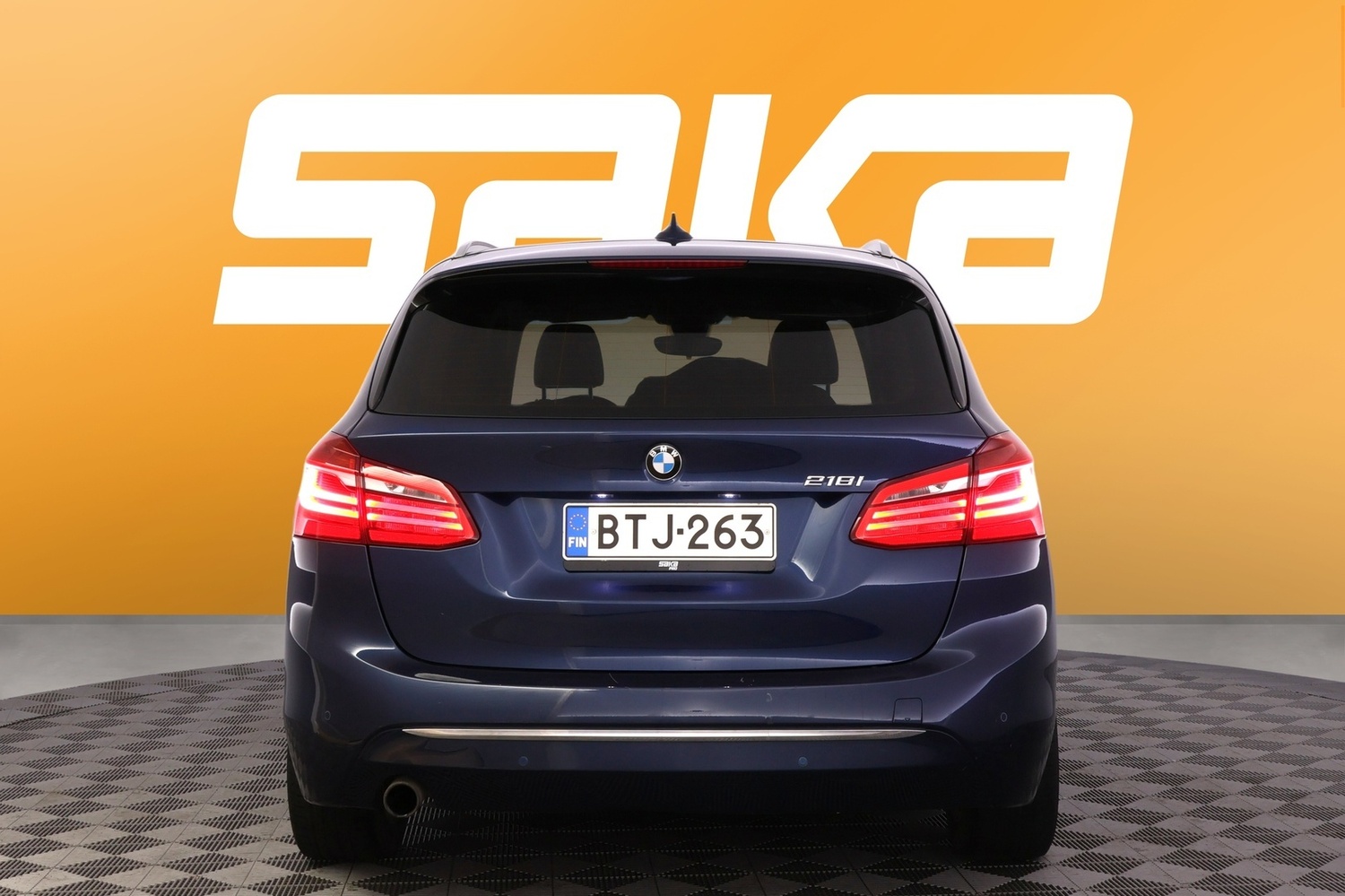 BMW 218 vaihtoauto